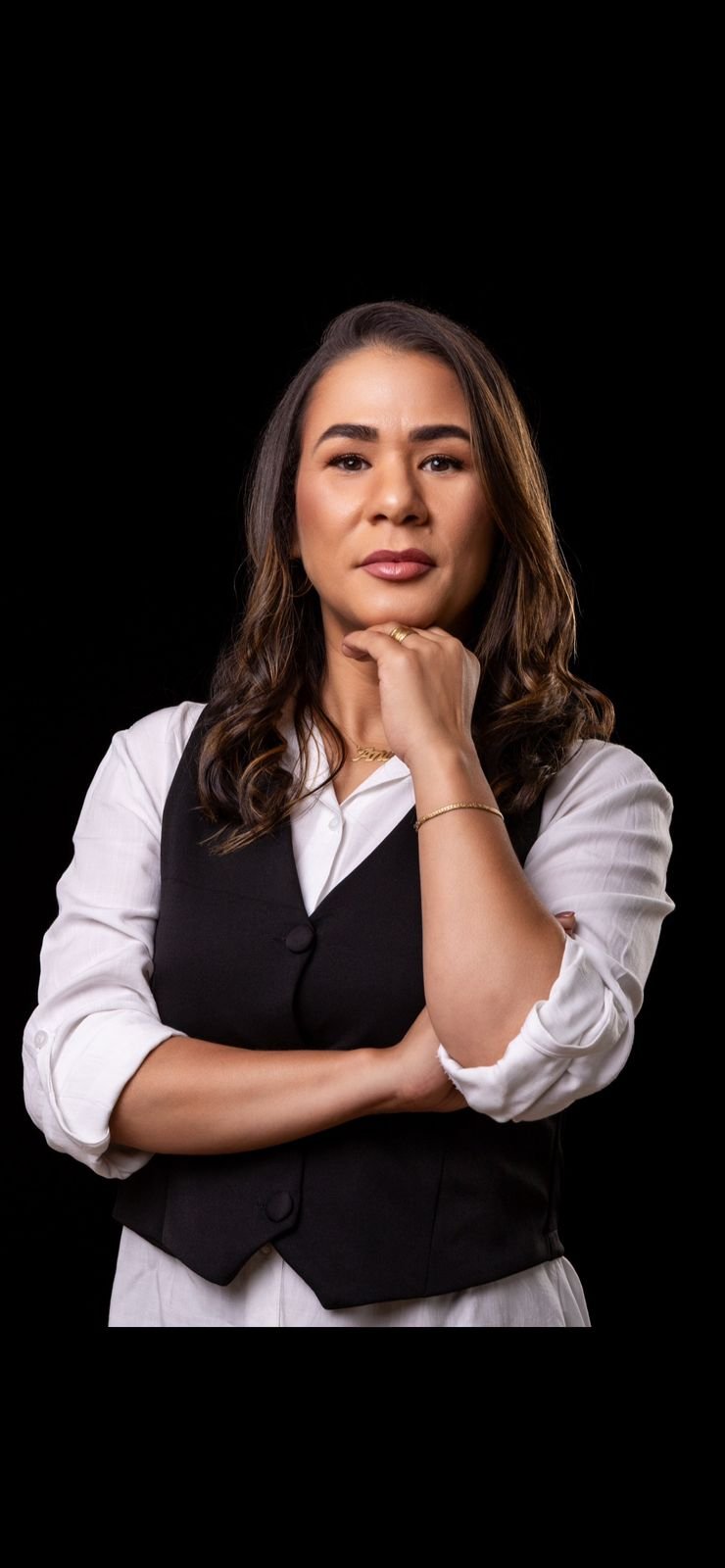 Ana Mendes, mentora e designer de sobrancelhas em Colatina – ES